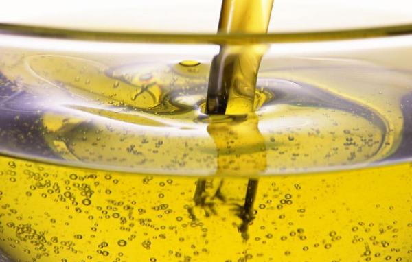 潤滑油起泡沫2.jpg 潤滑油起泡沫2.jpg